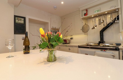 Fremington Casa | HAZEL BROW HOUSE, pet friendly, character holiday cottage in Richmond