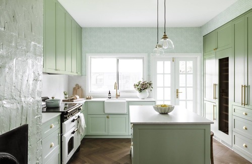 Berry Casa | Hazel House: Luxury, country style with pool in the heart of historical Berry.