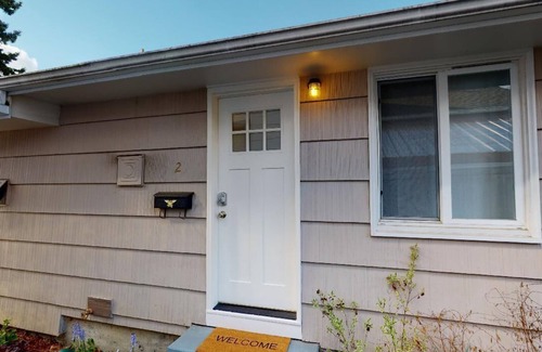 Snohomish Apartamento | Hazel's Hideaway: A/C in walkable neighborhood