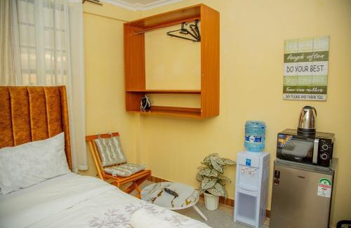 Nanyuki Apartamento | Hazel Studio with free WI-FI