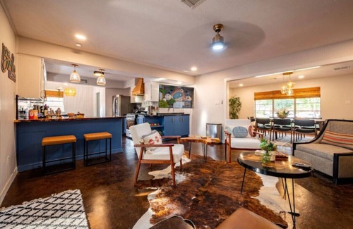 Westbury Casa | HB- Chic 4BR Retreat Tulum Style Pool & Jacuzzi
