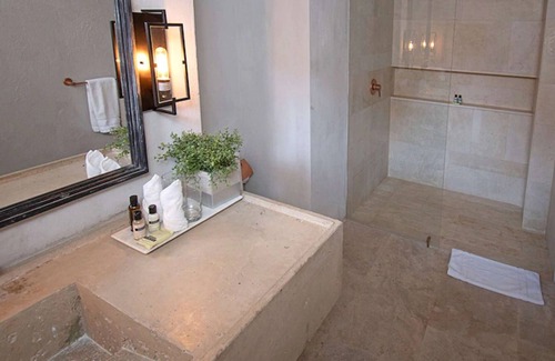 Centro Cabina | Hdl-pk Hotel Room in the Historic Center With Pool and Wifi