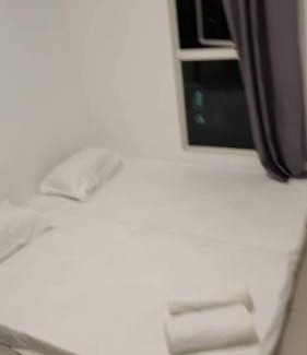Seri Kembangan Casa | He and Me Homestay