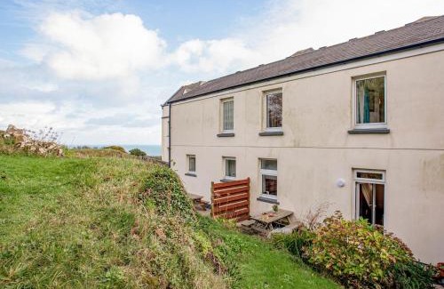 Coverack Casa | Headland Cottages