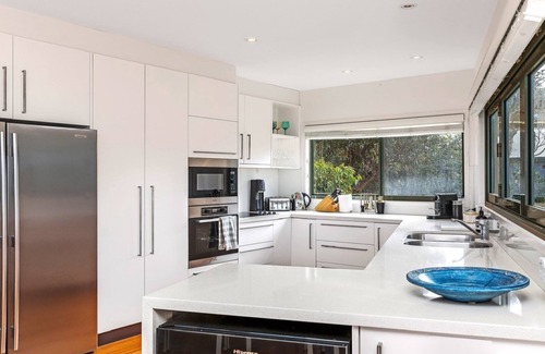 Killcare Heights Casa | 'Headlands at Killcare' by Accom Holidays
