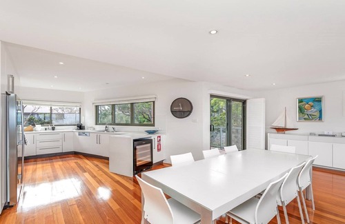 Killcare Heights Casa | 'Headlands at Killcare' by Accom Holidays