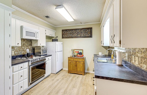 Redlick Casa | Healthcare-Worker Hub 2 Mi to Texarkana Hospitals!