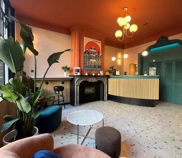 Red Light District Hostal | Heart of Amsterdam Hostel