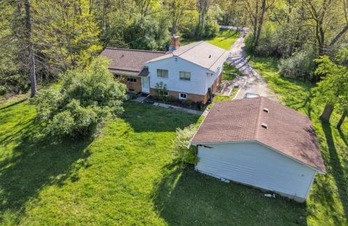 Burns Park Casa | Heart of Ann Arbor Stay