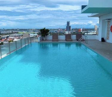 Mabolo Apartamento | Heart of Cebu Cozy Studio with Pool, Gym, Wifi and Netflix near Cebu City,Ayala and IT Park