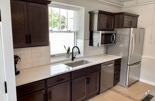 Manhattan Condominio | Heart of Downtown: Brand new, Industrial Condo