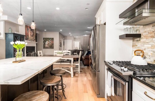 Newburyport Casa | Heart of Downtown Newburyport | Urban Loft Living