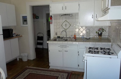 Hillsdale Apartamento | Heart of Hillsdale 1 hab, trabajo, cocina, relax wifi