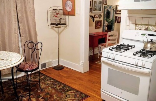 Hillsdale Casa | Heart of Hillsdale, Cocina, Wifi, Escritorio, 1-3