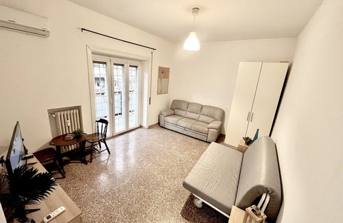 Quartiere XI Portuense Apartamento | Heart of Marconi Apartment