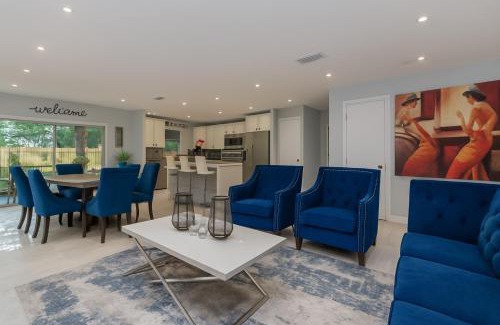 North Miami Casa | Heart of Miami Luxury Home 4BR Pool 5 Min Beach