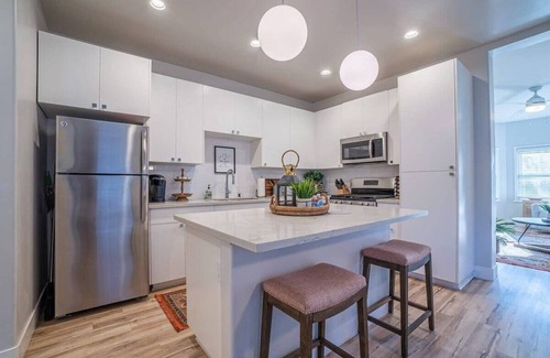 Downtown Sacramento Apartamento | Heart of Midtown: Your Cozy Urban Retreat