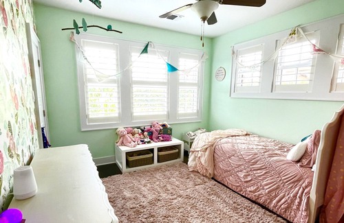 Mueller Casa | Heart of Mueller - 3 miles from Downtown / UT Campus