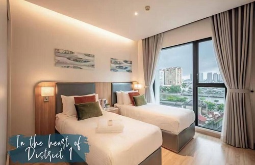 Bouvet Island Apartamento | Heart of Saigon: 3BR4bed Chic Apt, Free Pool