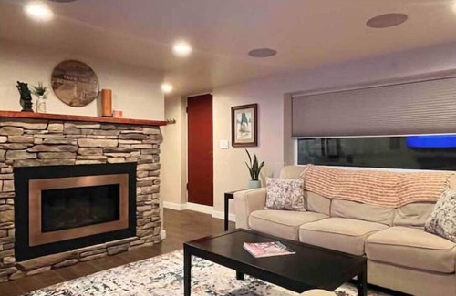 Phinney Ridge Apartamento | Heart of Seattle: Cozy & Spacious 2bd/2bath Apt