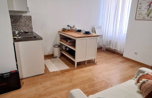 Sens Apartamento | Heart of Sens: Central Oasis 1BR /Near Station