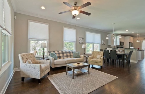 St. Elmo Improvement League Casa | Corazon de san Elmo- 3BR Home- 2 Bloques para Inclinar