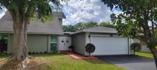 Sunrise Casa | Heart of Sunrise and Sawgrass