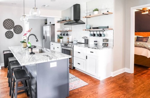 Tech Terrace Casa | ❤️ Heart of Tech Terrace 3/2 Remodeled Near Tech