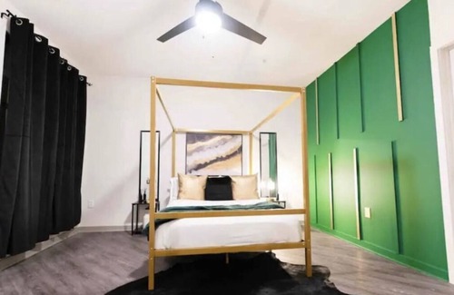 Summerhill Apartamento | Heart of The City Home Away From Home+5Star Amenities