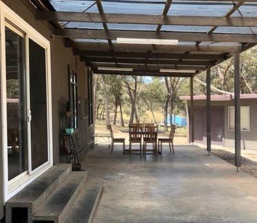 Tallarook Casa | Heart of The Farm Country Cottage in Tallarook