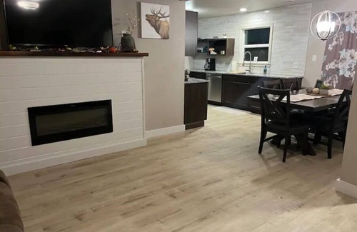 Orick Casa | Heart of the Redwoods-Wapiti Cottage