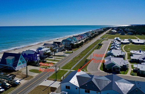 Kure Beach Casa | Heart Tones