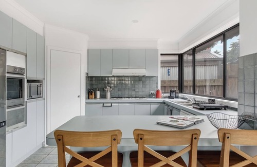 Safety Beach Casa | Hearthstone Haven Spacious Beachside Group Getaway