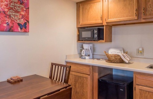 Fredericktown Cabina | Heartland Country Resort & Lodge