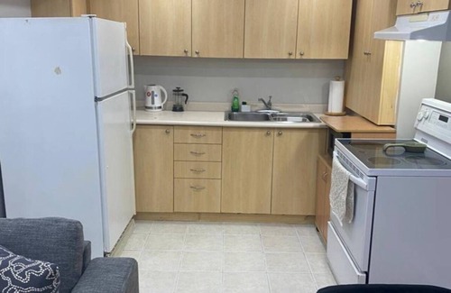 East Credit Apartamento | Heartland Mississauga - 2 Bedroom basement Apartment