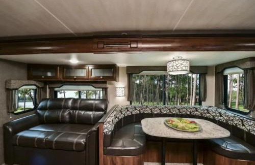 Manchaca Casa | Heartland North Trail 31' RV