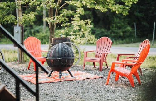 Penn Yan Casa | Heated & AC Full Bathroom Covered Wagon