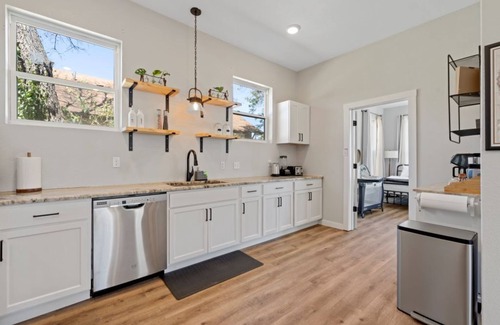Waco Casa | Heated Cowboy Pool 2 mins 2 Silos & Cameron Park