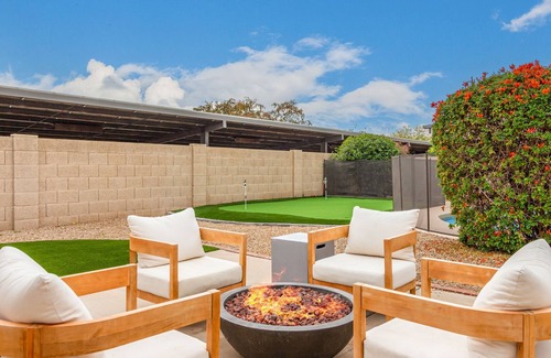 Arabian Views Casa | Heated+Fenced Pool|Updated Kitchen|Outdoor Dining