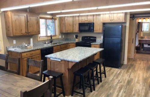 Island Park Casa | Heated Floors, Hot Tub, Grill