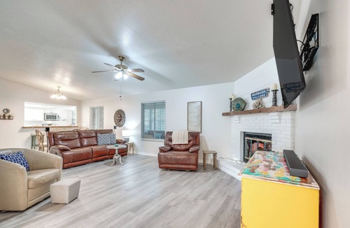 Spring Hill Casa | Heated Pool & 4-in-1 Grill: Spring Hill Haven!
