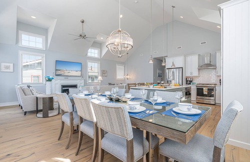 Stone Harbor Casa | PISCINA CLIMATIZADA, 5BDRM, 5BATH: esta casa de vacaciones de ensueño profesionalmente decorada es completamente nueva para la temporada 2019 con 5 dormitorios, 5 baños completos y una piscina climatizada.