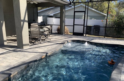 Winter Haven Casa | Heated Pool and Hot tub-near Legoland, Disney, Theme parks