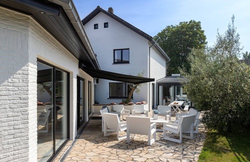 Koksijde-Bad Casa | Casa Vacacional Koksijde Playa y Piscina