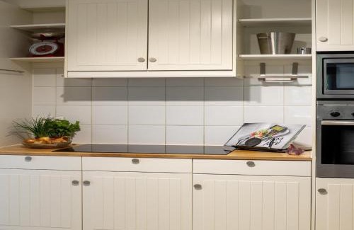 Koksijde-Bad Casa | Heated Pool & Beach Access, cleaning included