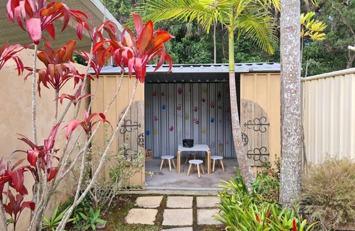 Umina Beach Casa | Heated Pool, Beach Side Entertainer, Sleeps 16