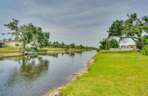 Oakland Hills Casa | Heated Pool Canal-Front Rotonda West Retreat