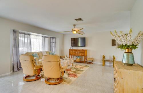 Oakland Hills Casa | Heated Pool Canal-Front Rotonda West Retreat