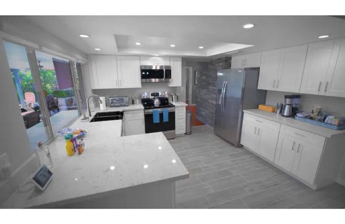 Camelback East Casa | Heated Pool/Fire Lounge/TVpatio Oasis in Uptown!