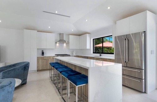 Delray Beach Apartamento | Heated Pool, Hot Tub, Pickleball & Putting Green
